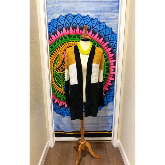 🌈 Beautiful color block knit cardigan - Picture 2 of 10